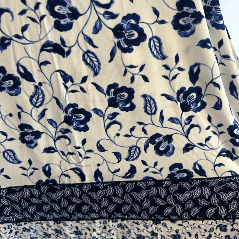 J.Jill Floral Blue and Cream Dress - Picture 5 of 6